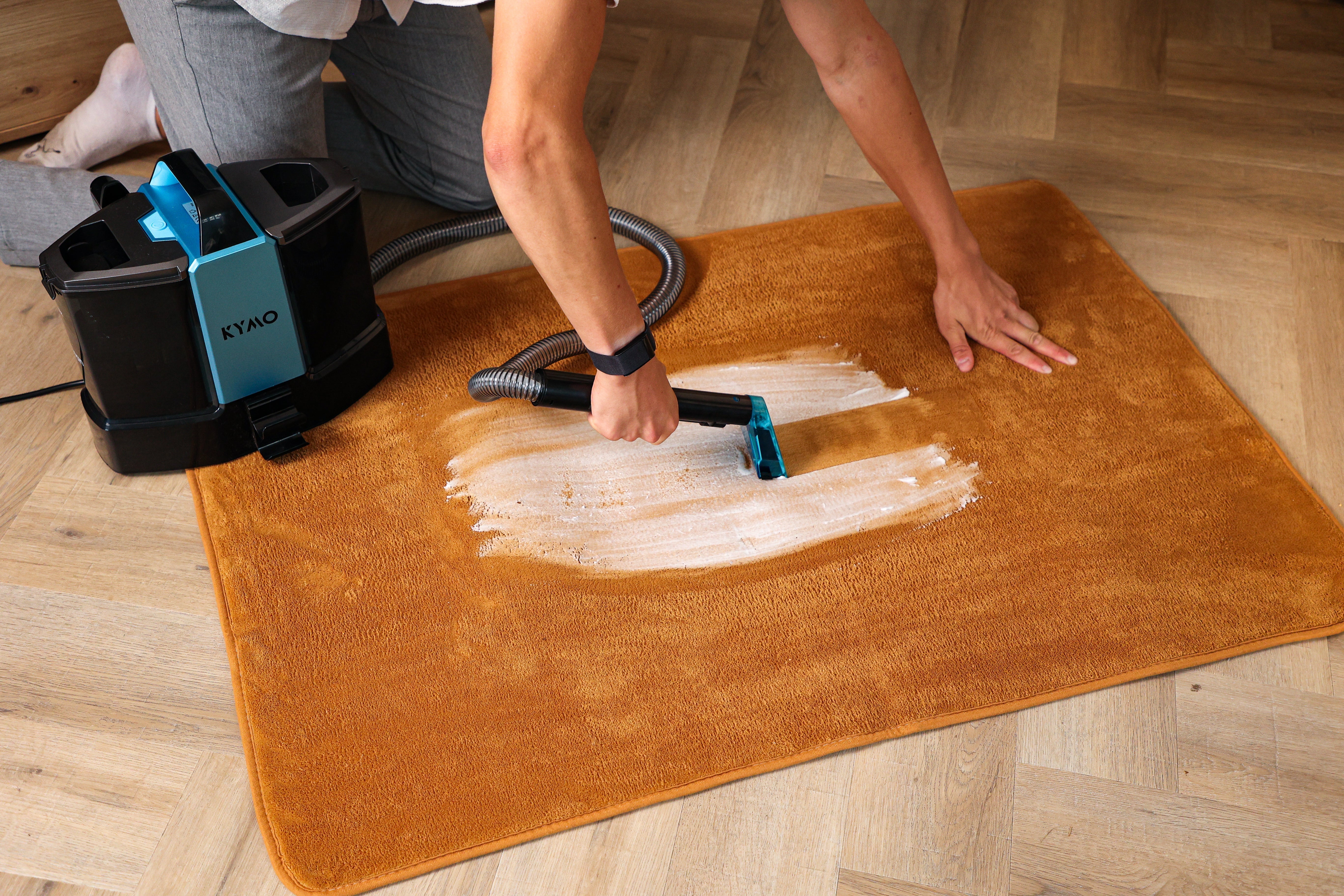 De Ultieme Gids voor Dieptereiniging van Stoffering: Tips, Technieken & Tools die Werken